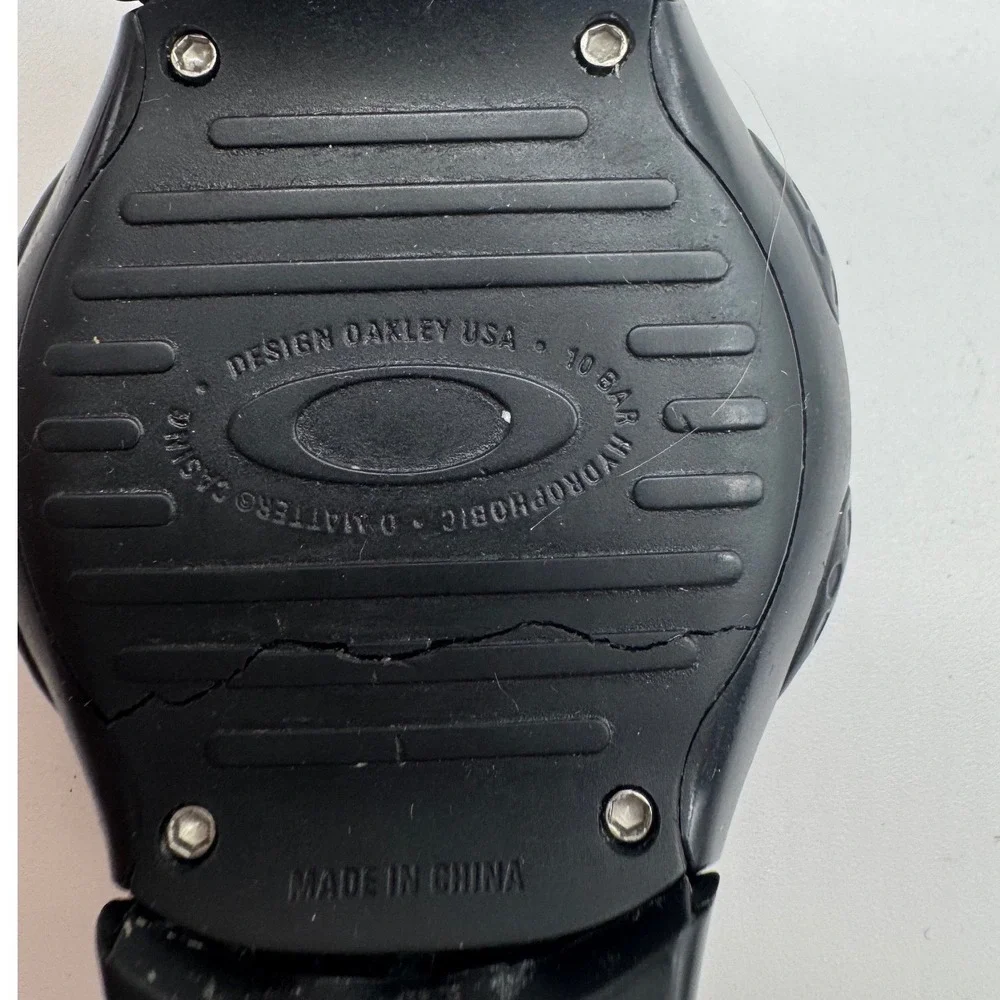 Oakley D1 Digital Watch Black O Matter Casing Daily Alarm Sport‎ 10 Bar 10-185